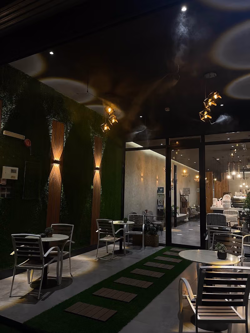 Black drops cafe | القطرات السوداء