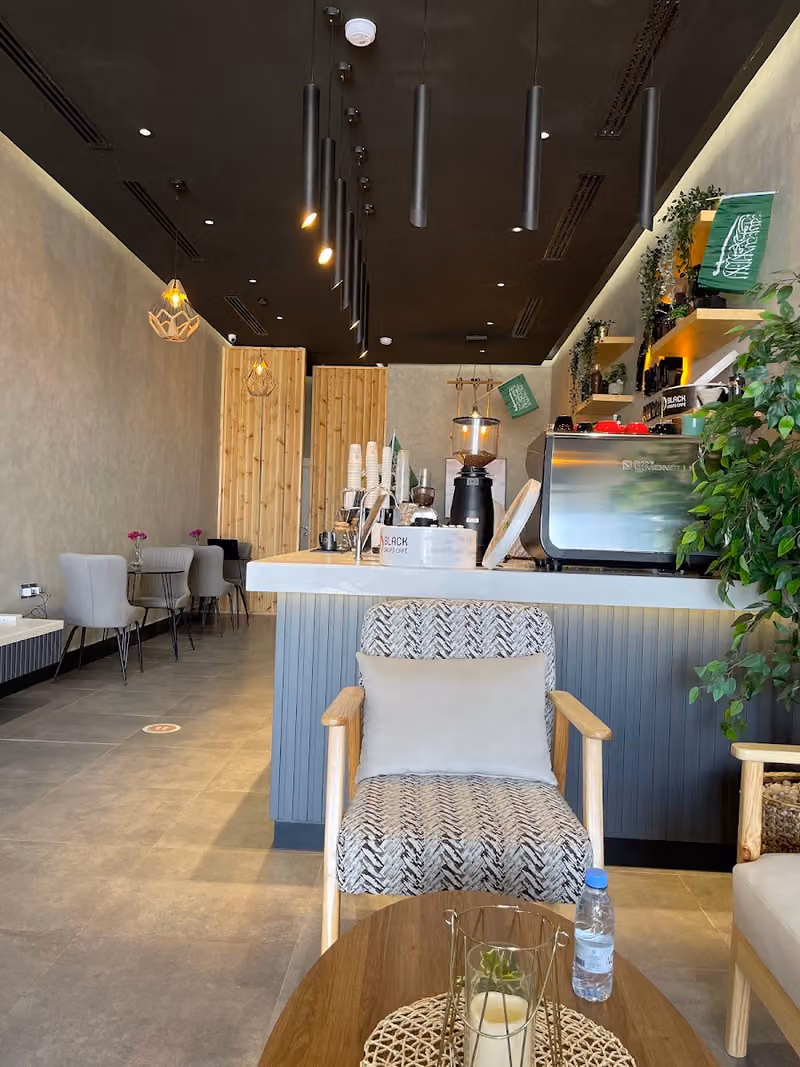 Black drops cafe | القطرات السوداء