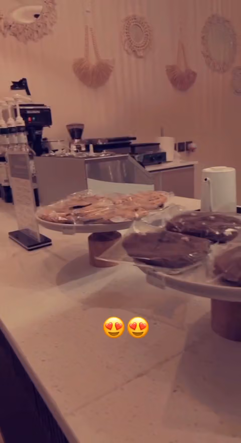 بلاك سكاي لاونج Black Sky Lounge
