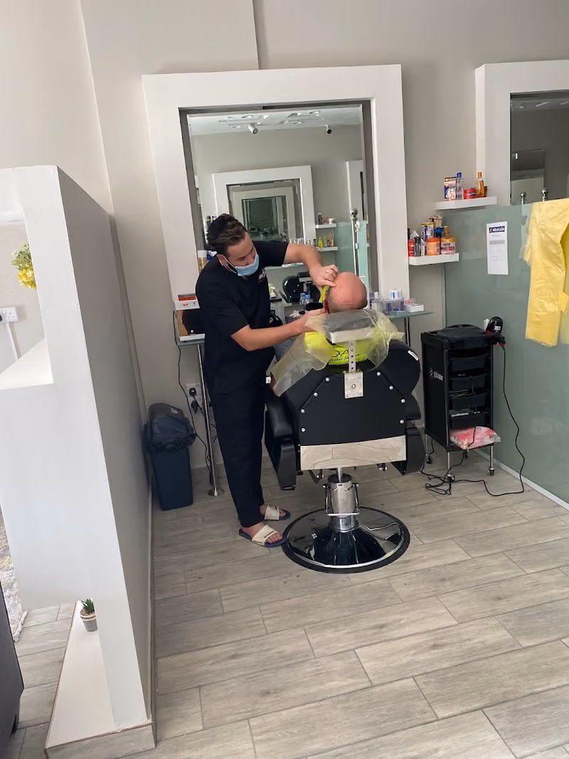 بلاك هورس للحلاقة والسبا | BlackHorse Barber & SPA
