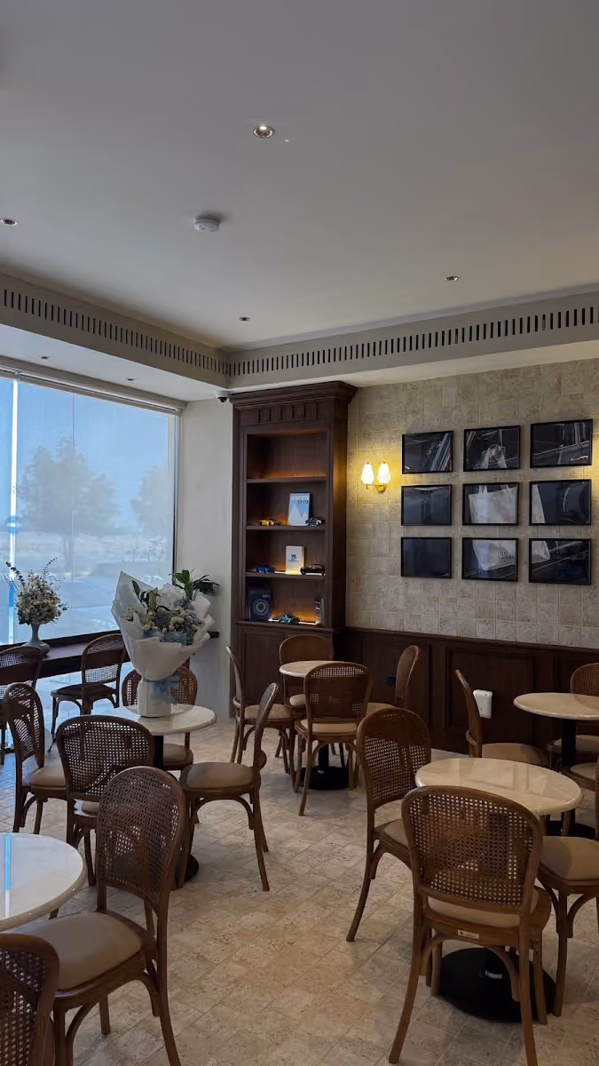 Blue Mind Cafe | بلو مايند