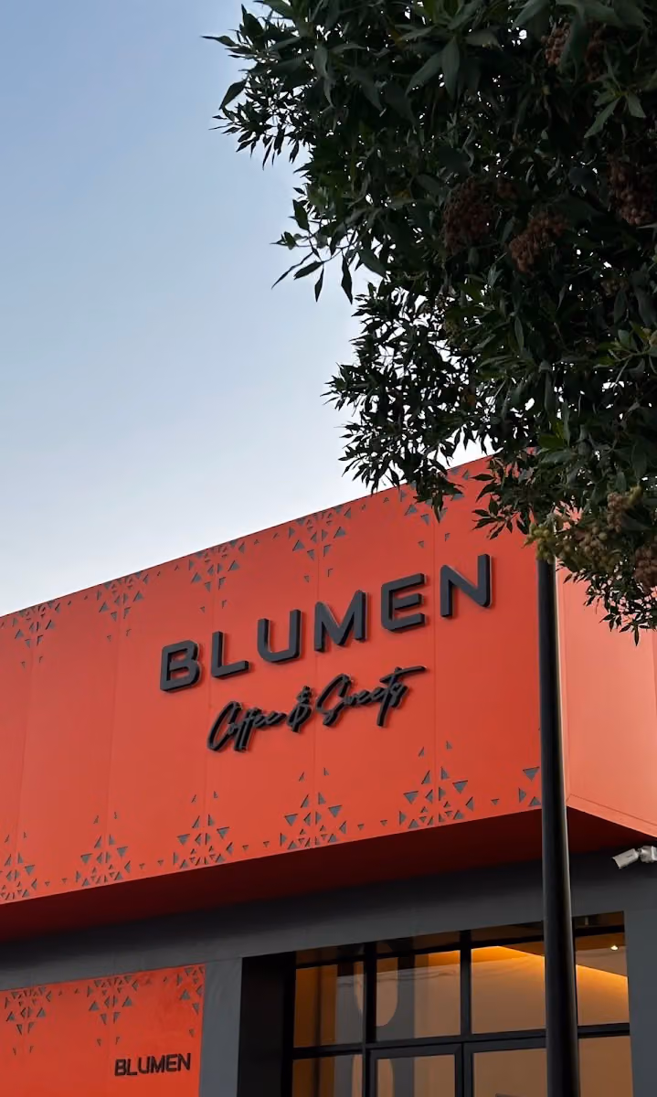 Blumen Cafe | بلومن كافيه