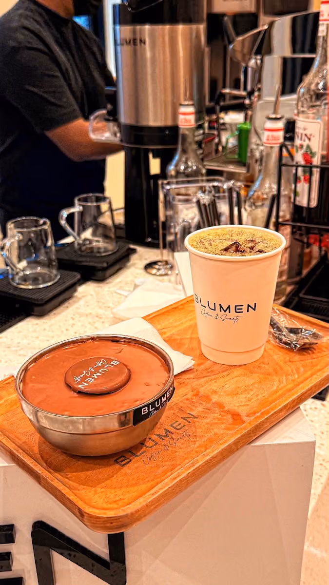 Blumen Cafe | بلومن كافيه
