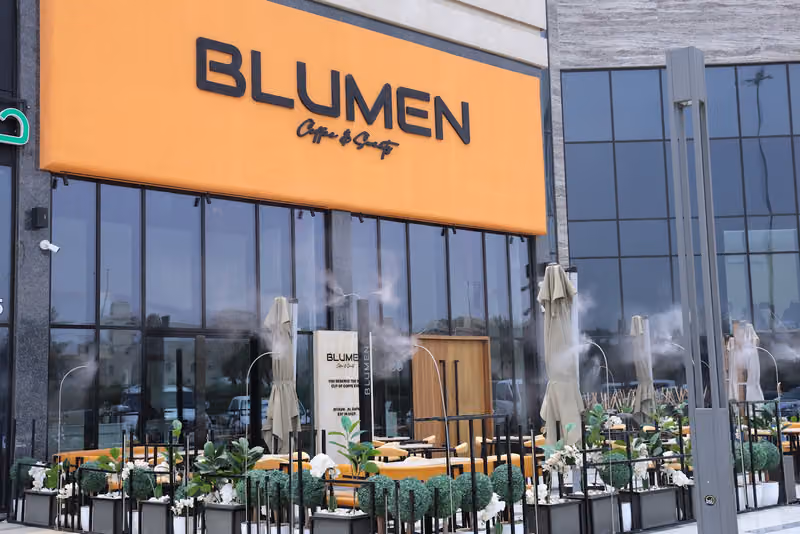 بلومن كافية - Blumen Cafe