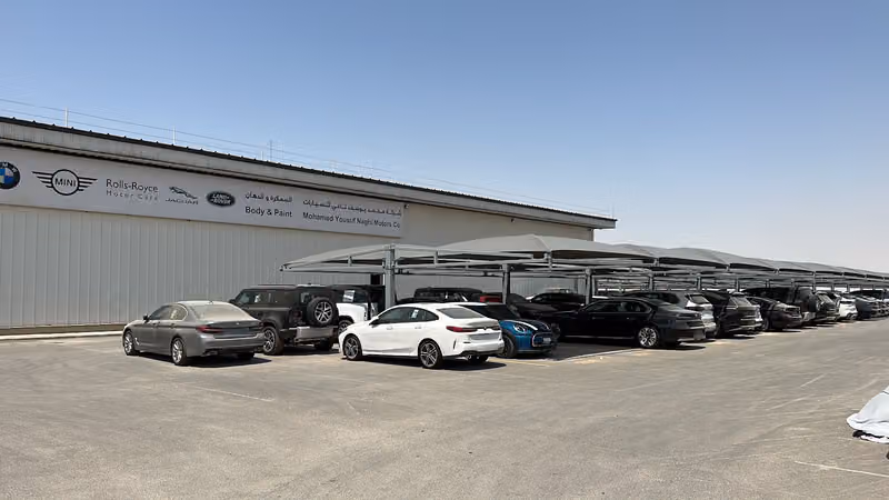 BMW Body Workshop بي ام دبليو سمكرة