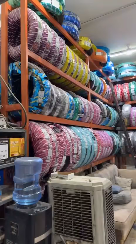 بنشر الخدمات للإطارات و البطاريات