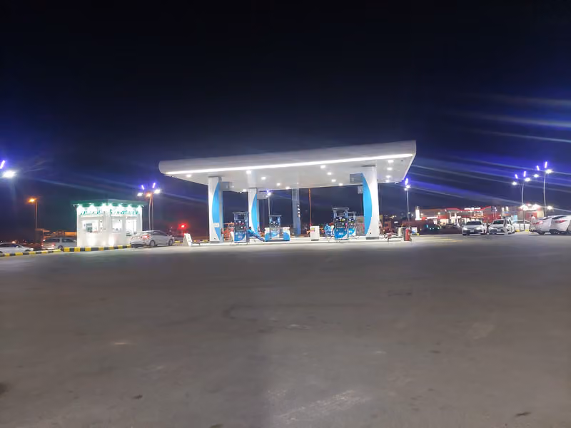 بنشر اطارت وبطاريات