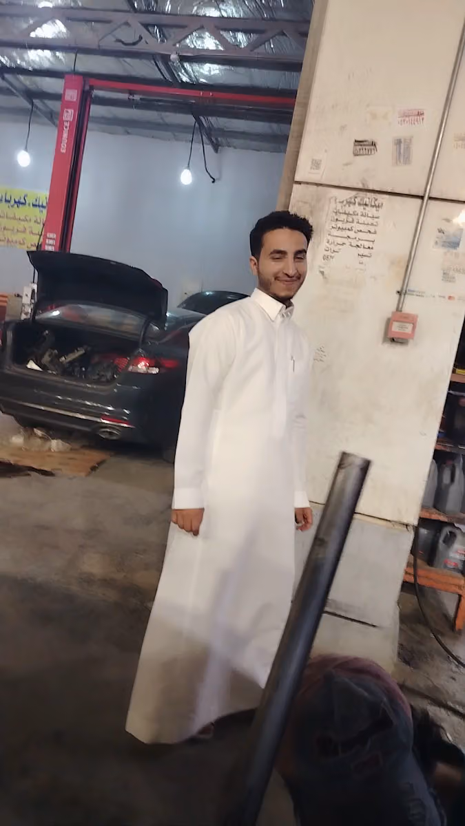 بنشر كفرات وبطاريات
