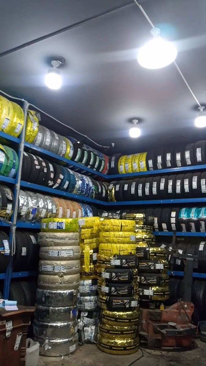 بنشر لبيع الكفرات واصلاحها