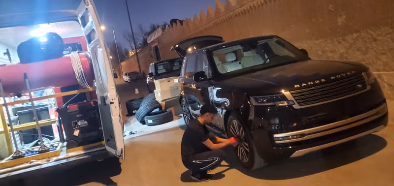 بنشر متنقل زي كار اطارات وحساسات