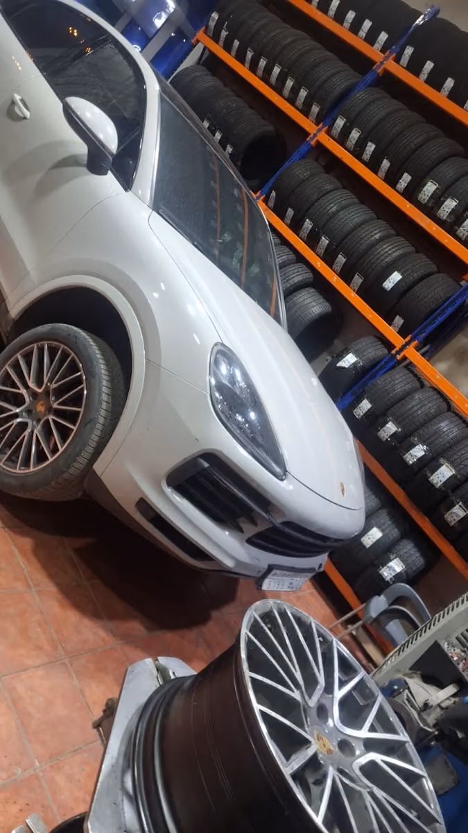 بنشر وبطاريات شركه طاقات للاطارات والبطاريات