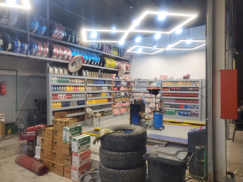 بنشر وزيوت مزايا كورنر