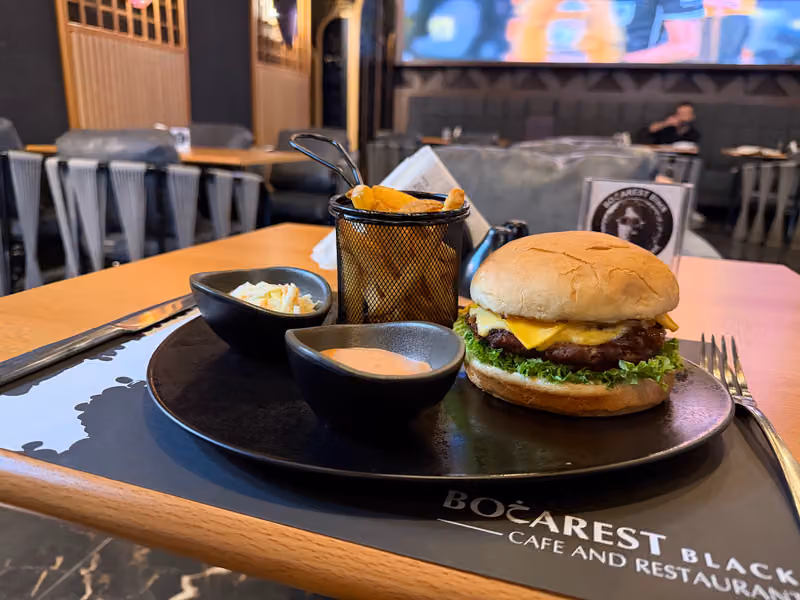 Bokharest Black | بوخاريست بلاك