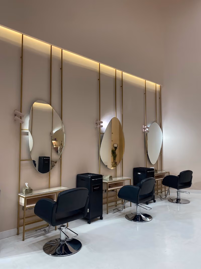 Bombshell Hair Lounge