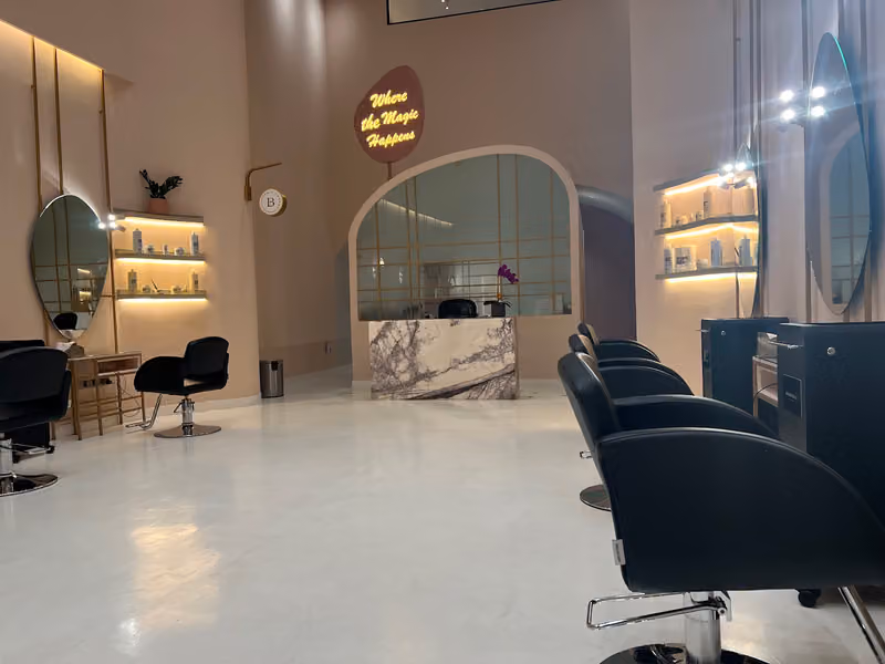 Bombshell Hair Lounge