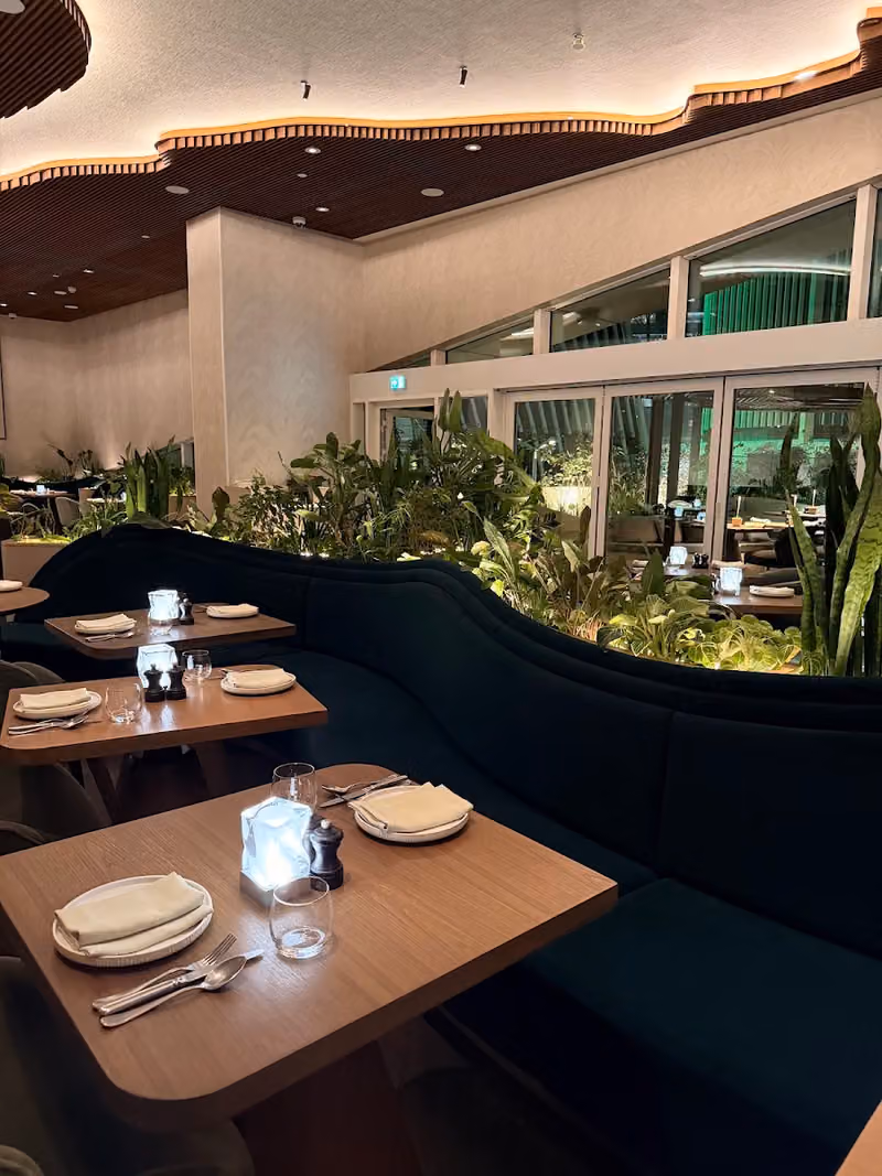 Botanica Restaurant