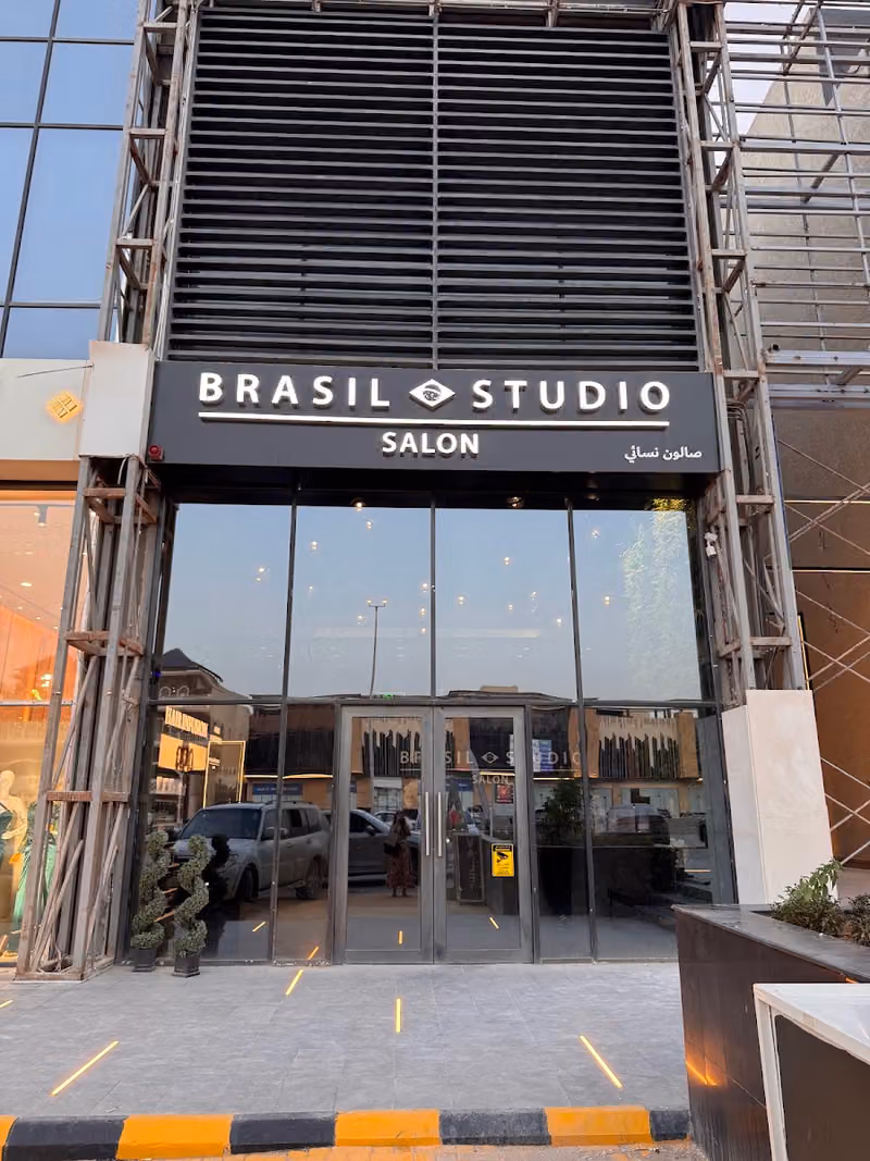 Brazil Studio Salon