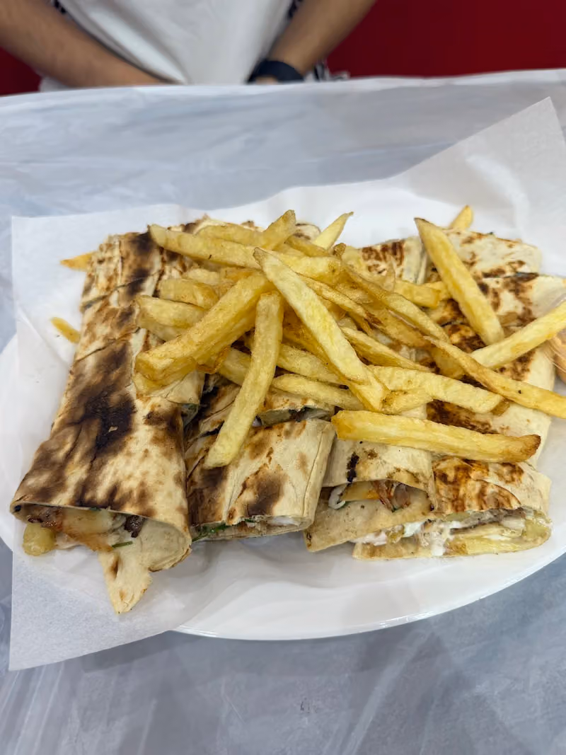 بروستد بيت البحيرة