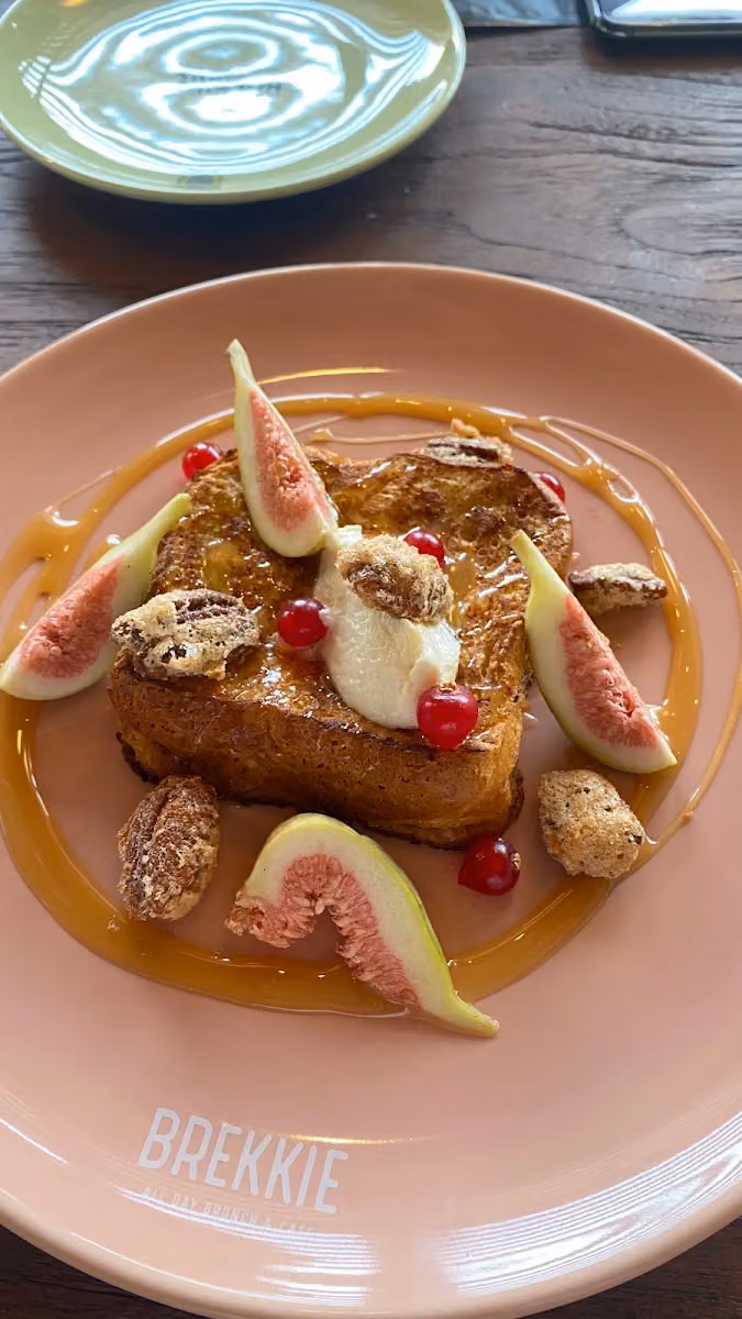 بريكي | فطور وغداء وكافيه طوال اليوم