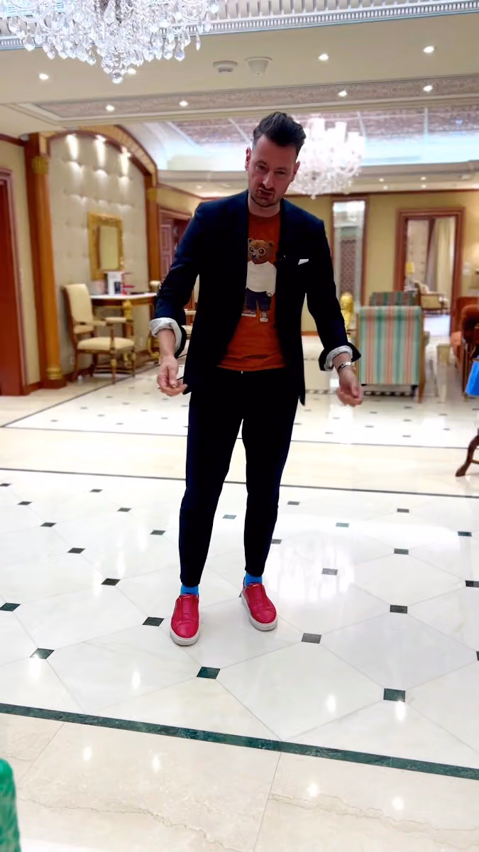 British Bespoke Tailor in Riyadh | Michael Frackowiak