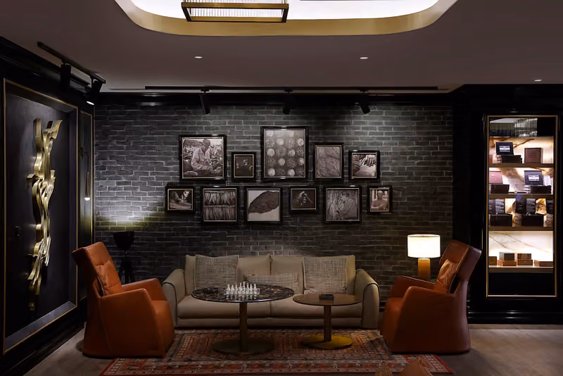 Bromado Lounge