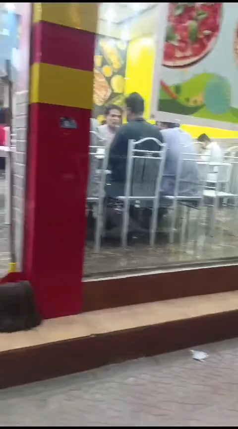 بروستد الدجاج الحراق الجنادرية Broasted