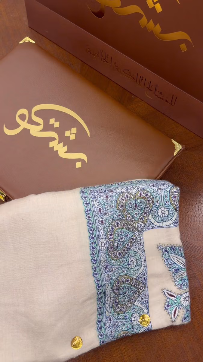 بشتكو للمشالح والبشوت الخاصة