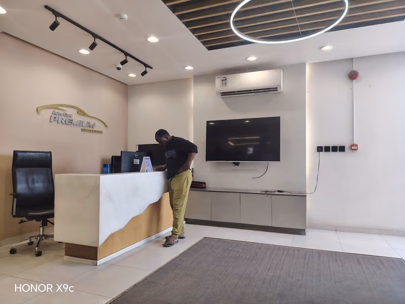 Petromin AutoCare Premium