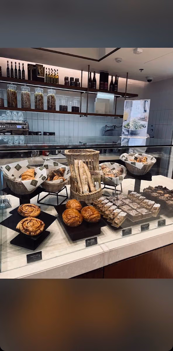 Café Bateel - Oud Square Al Safarat