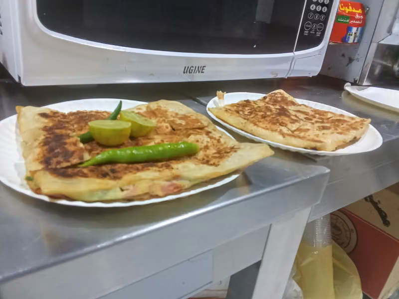 بوفية لمة تعز للوجبات السريعة