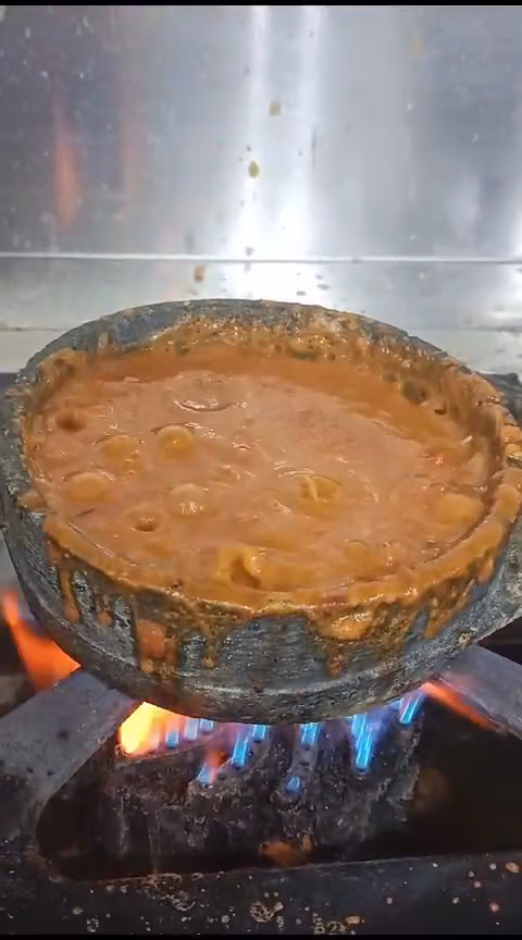 بوفية مرقش لتقديم الوجبات