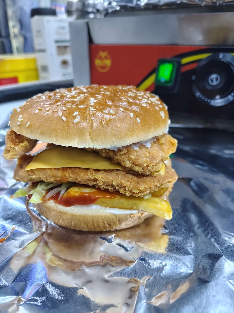 بوفية تسالي خط النخبه FAST FOOD & BROASTED