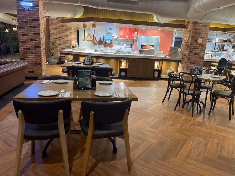 Piatto Restaurant