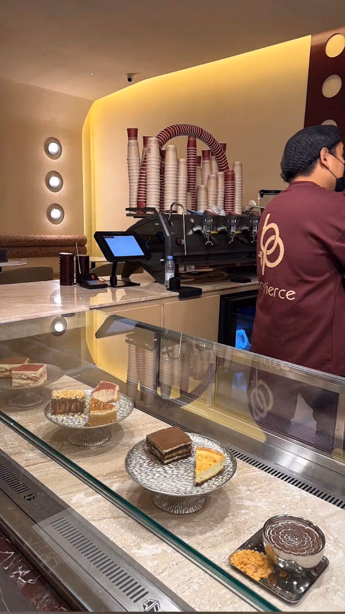 بيري بيرس كافيه | Berry Pierce Cafe