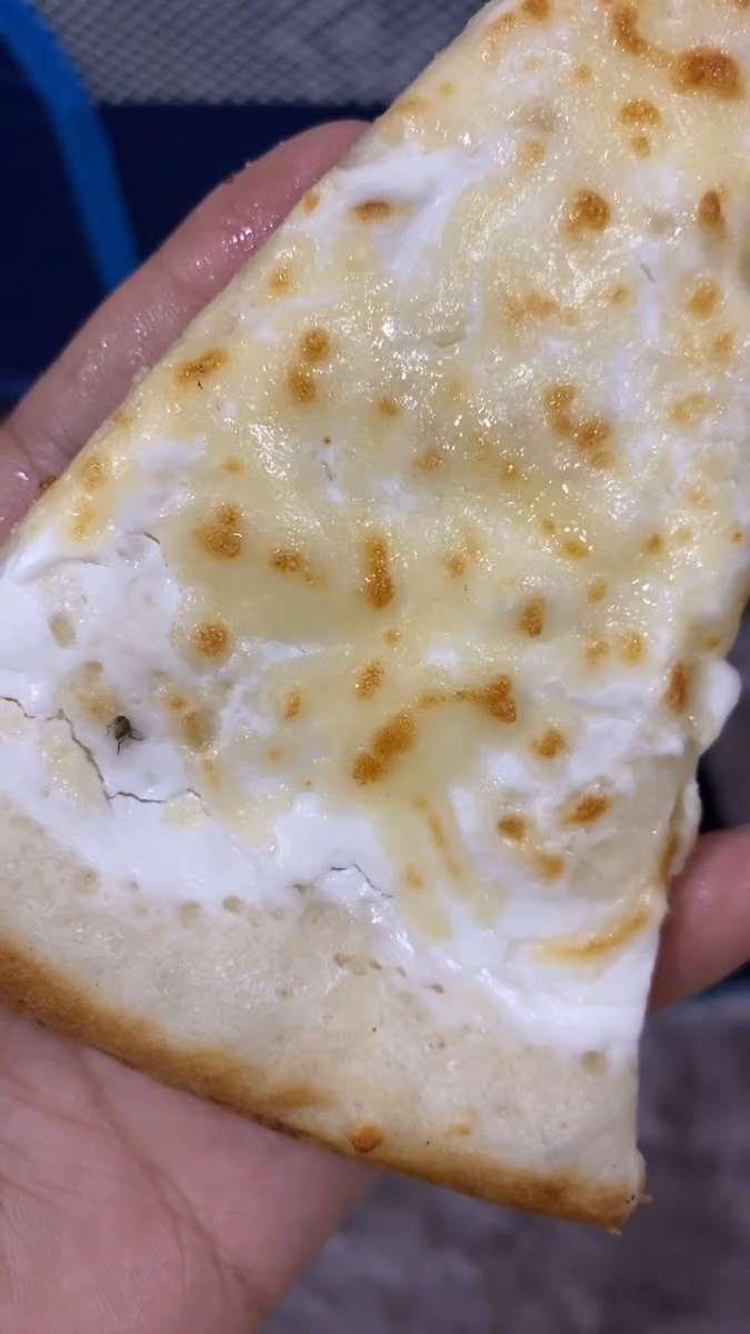 بيتزاء هات لي