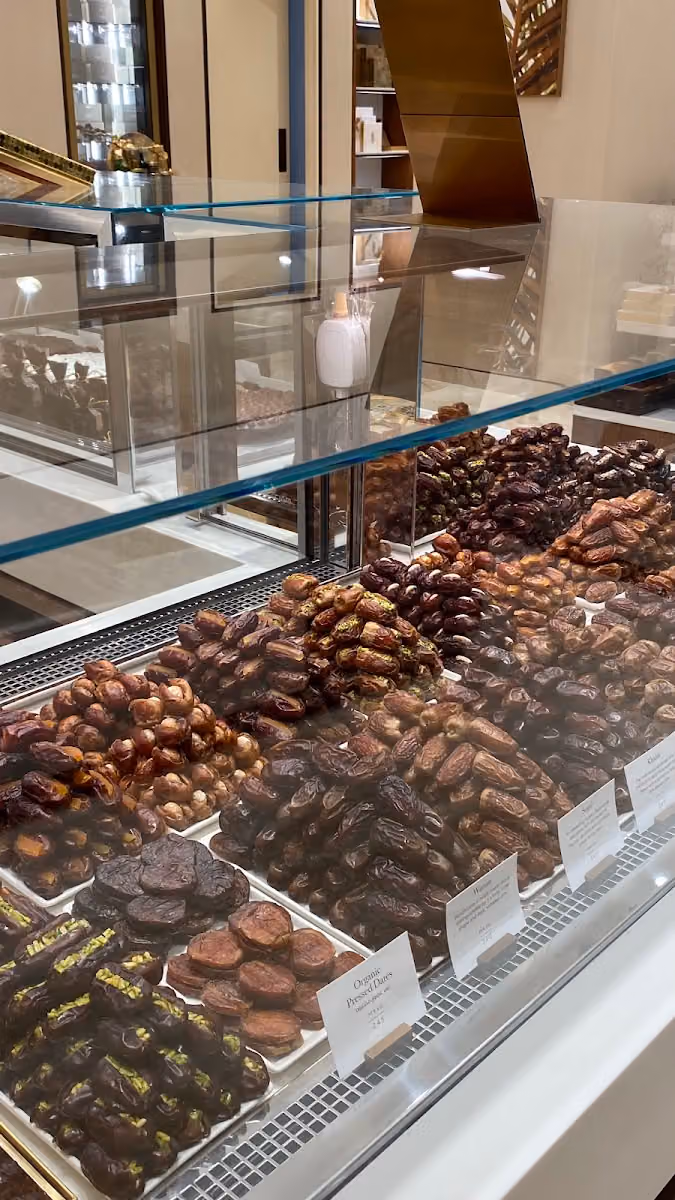Cafe Bateel & Bateel-KAFD