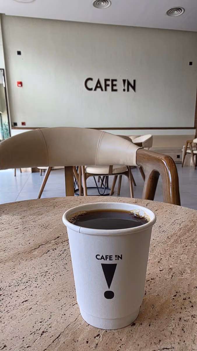 CAFE !N