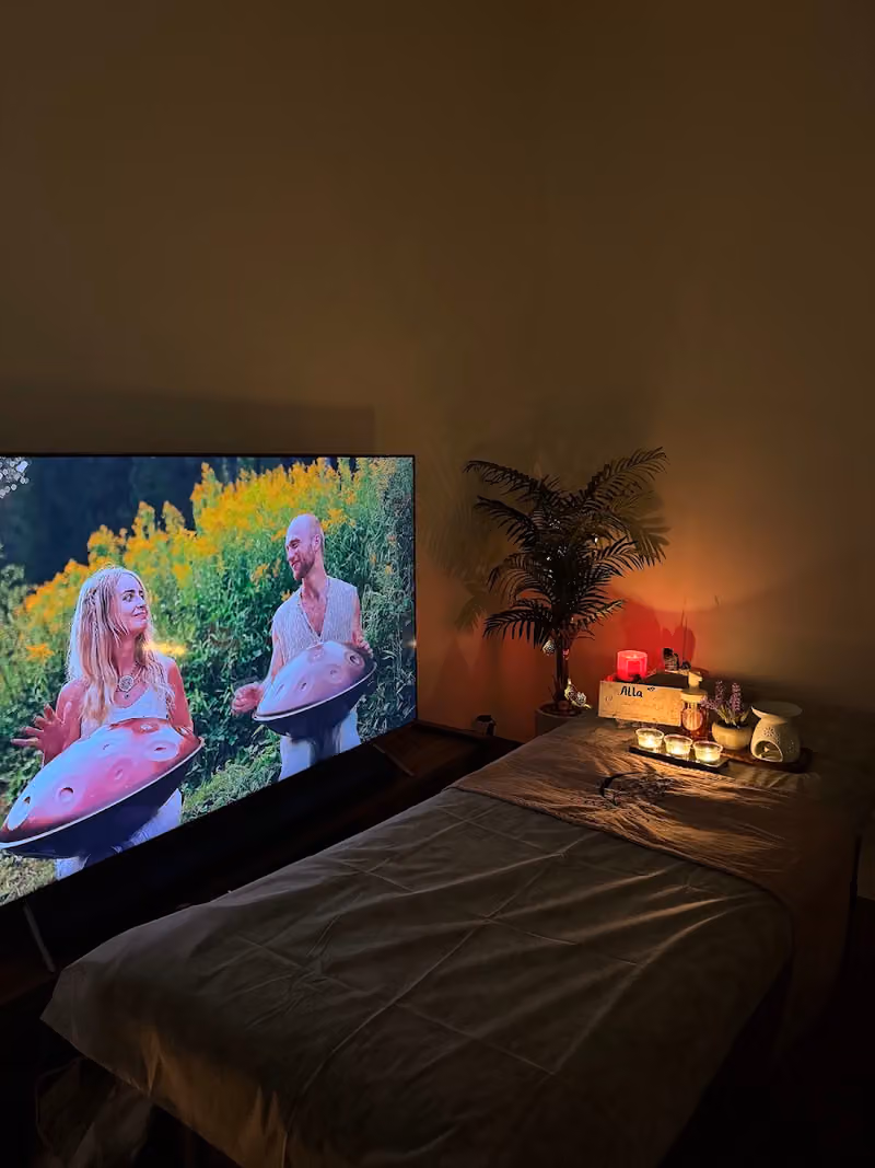 CANDLE SPA & SALON