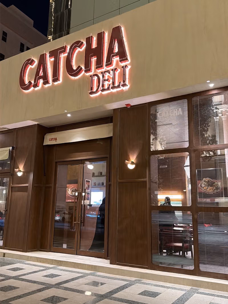 CATCHA DELI