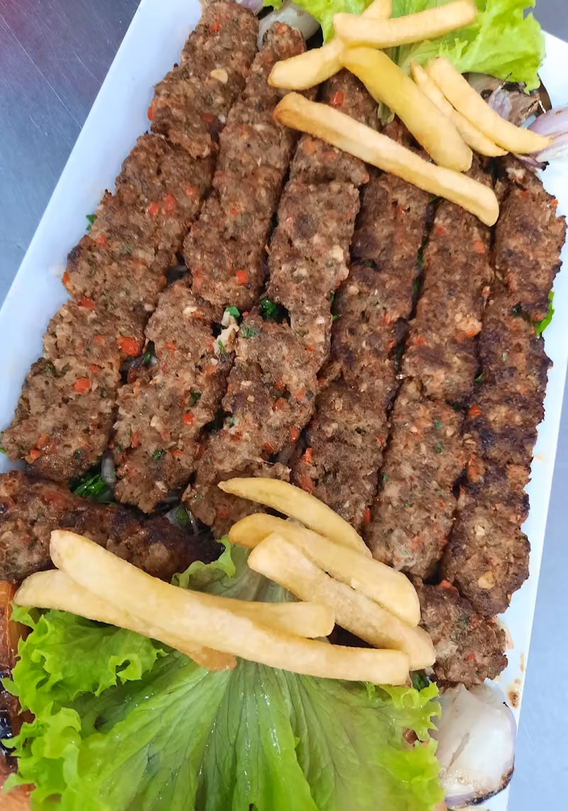 مطعم نكهة الدجاج