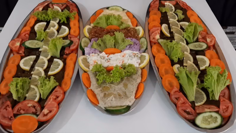 مطعم نكهة الدجاج