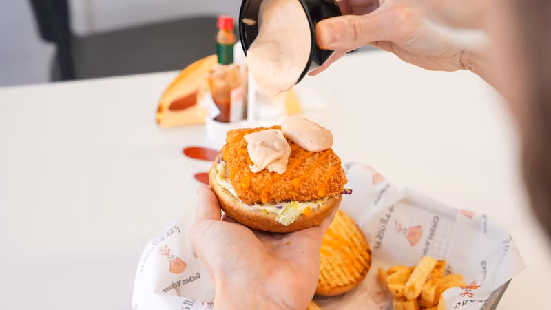 Chicken Volcano بركان الدجاج