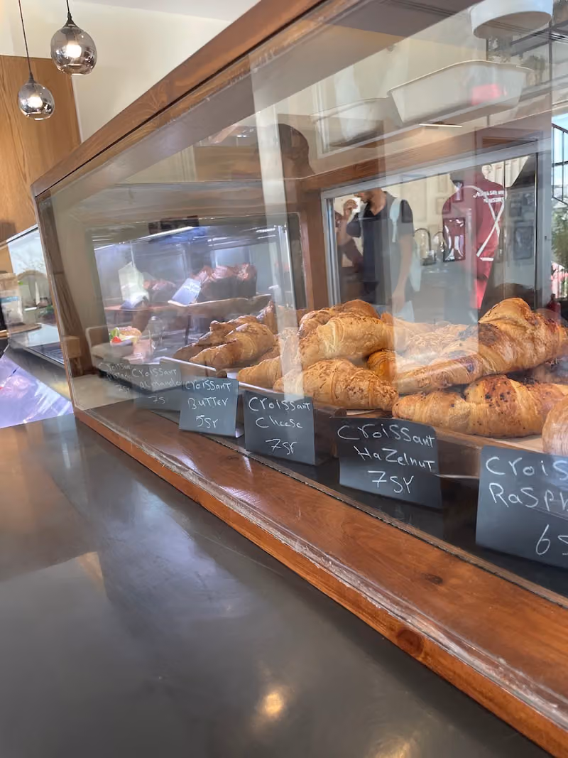 CHUDLEIGH’S CAFE