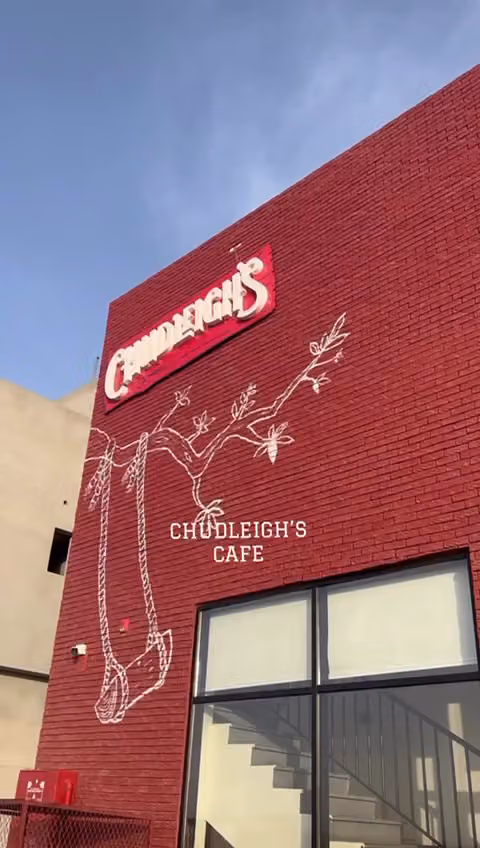 CHUDLEIGH’S CAFE