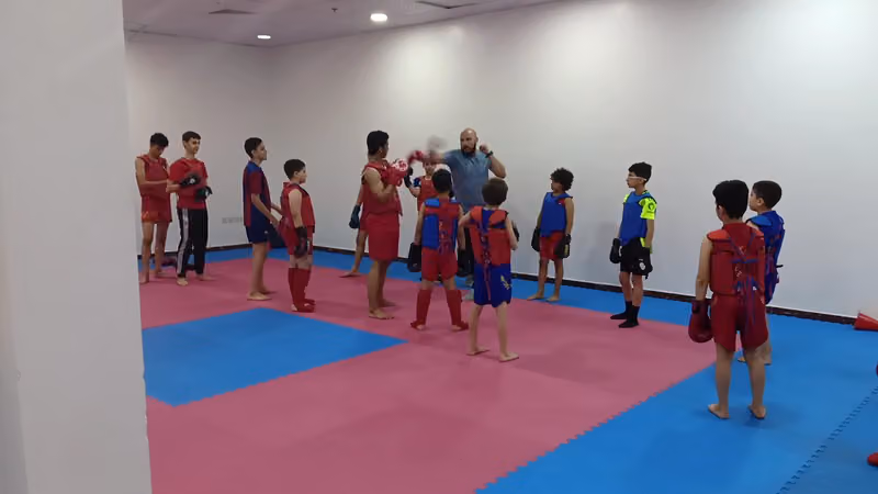 Clever Sports Academyأكاديمية كليفر