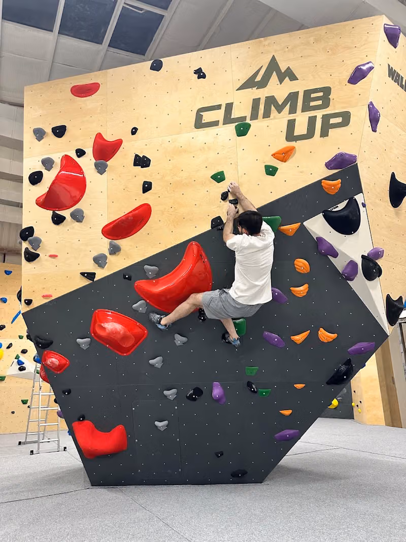 Climb Up | Rock Climbing Center