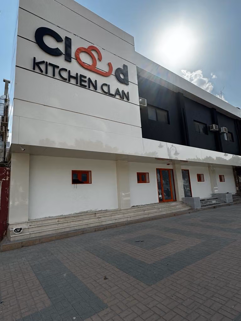 Cloud Kitchen Clan