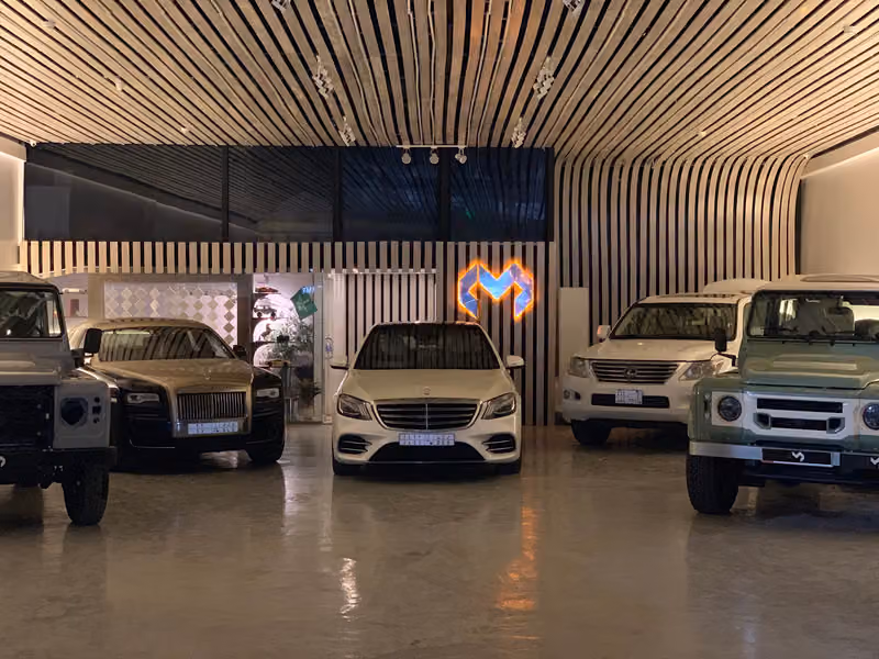 CM Cars Lounge مختصون بمعالجة الجلديات