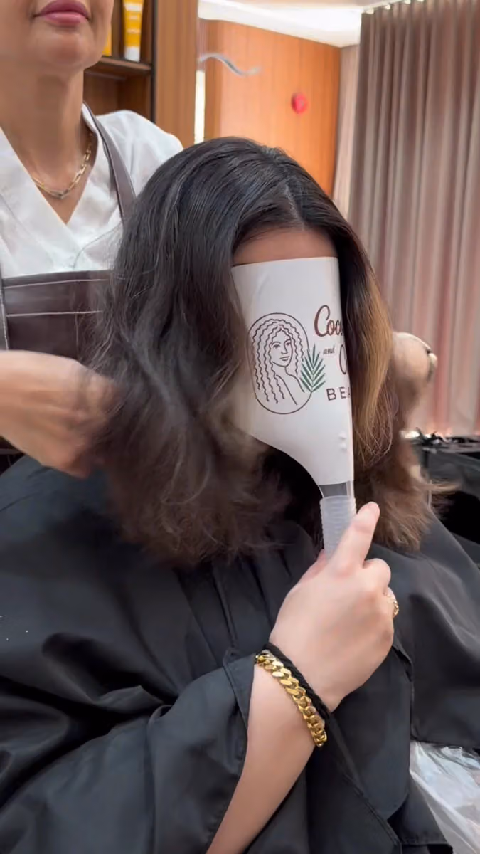 Coco and Curls Beauty صالون نسائي