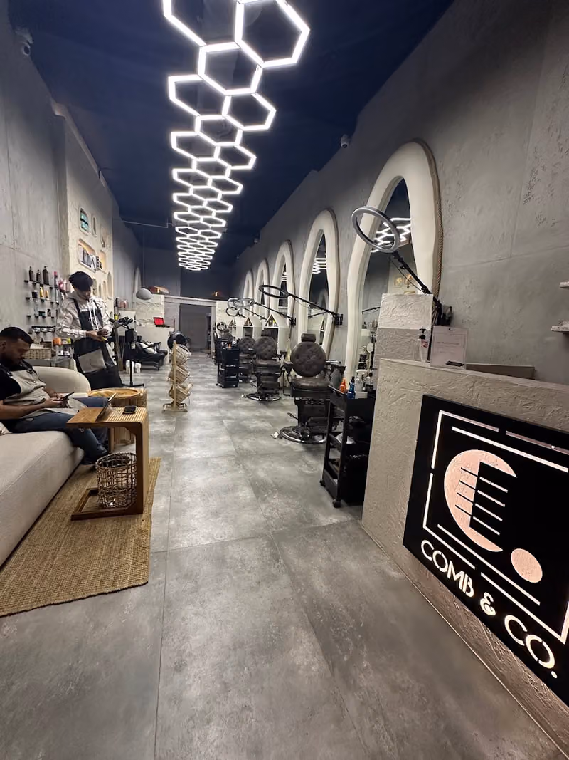 COMB & CO